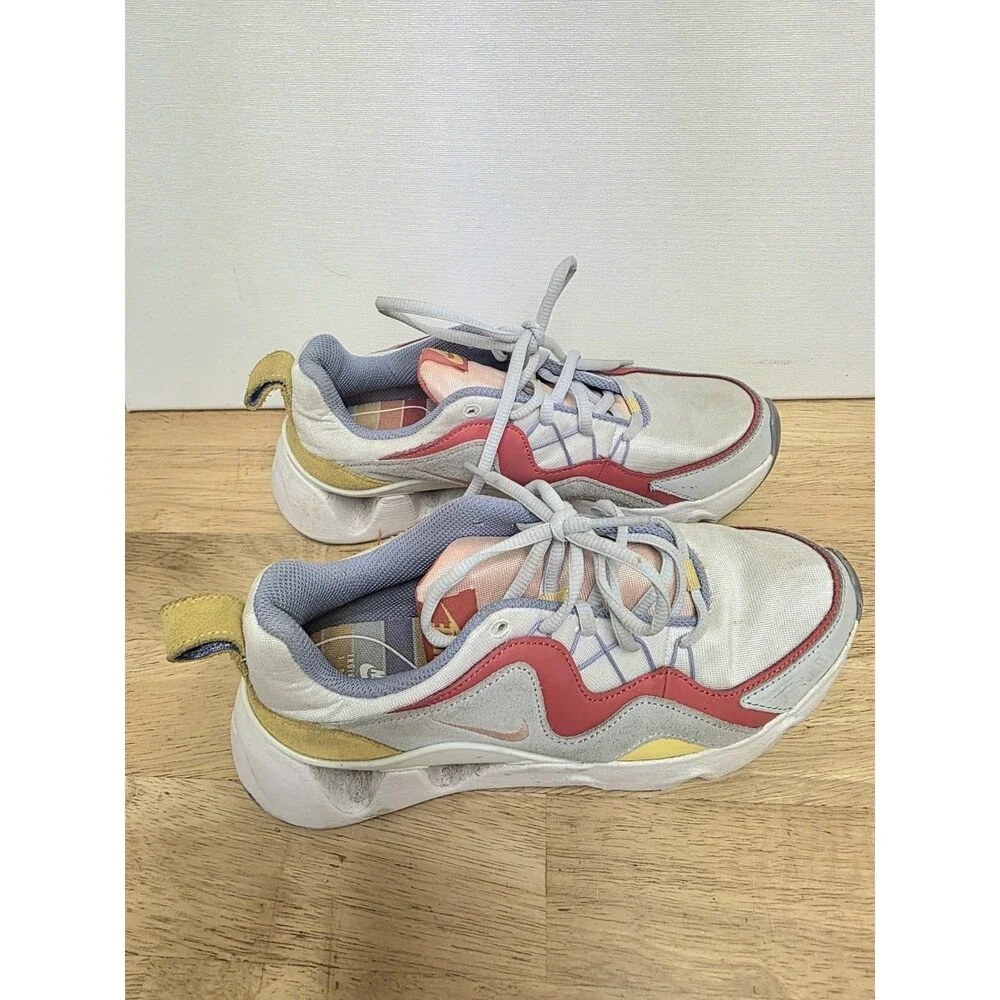 Nike unisex low